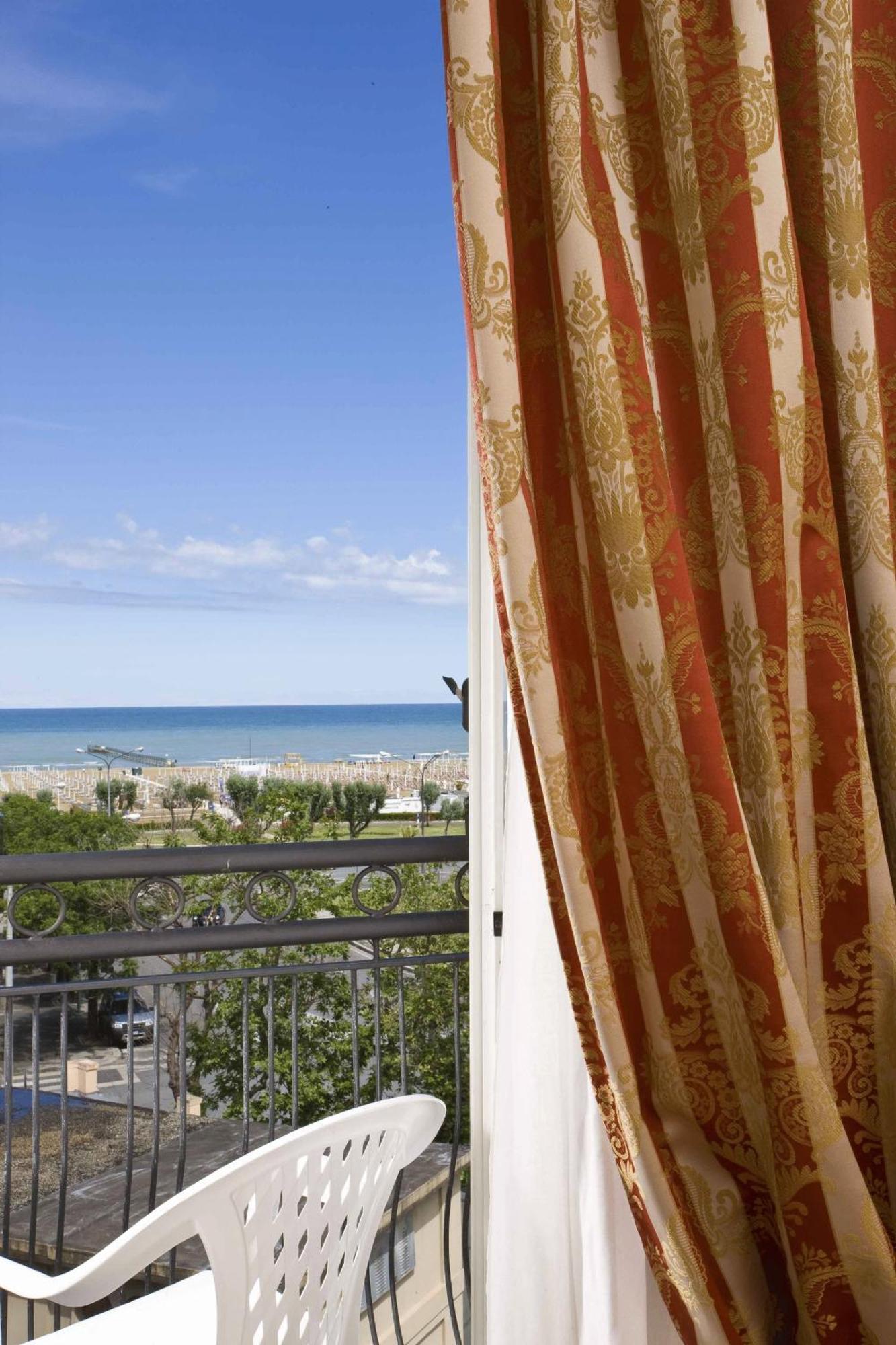 Hotel King Rimini Ngoại thất bức ảnh