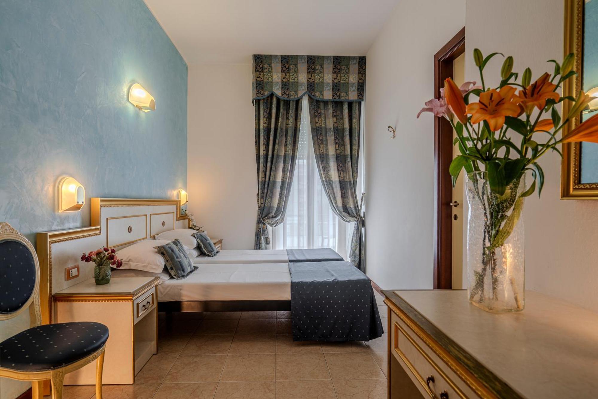 Hotel King Rimini Ngoại thất bức ảnh